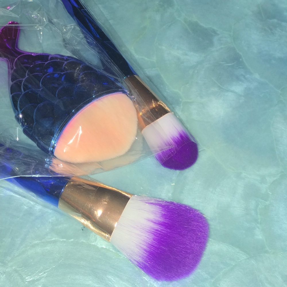 🆕3 Mermaid ombré color makeup brushes - Picture 4 of 5